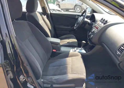 2010 Nissan Altima 2.5 S from USA, damaged, VIN 1N4AL2AP1AN447742